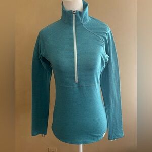 Patagonia Worn Wear
Capilene 4 Expedition Weight Zip-Neck size small